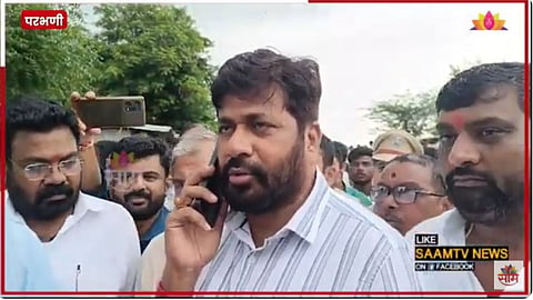 Bachchu Kadu:  दोन महिन्यानंतर हे भाऊ सावत्र होतील; लाडकी बहिणी योजनेवरून बच्चू कडू यांची कोपरखळी 