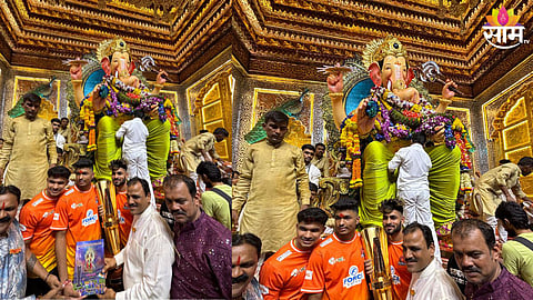 PKL 2024 : पुणेरी पलटण लालबागच्या राजाच्या चरणी, PKL ट्रॉफीसह घेतलं लाडक्या बाप्पाचं दर्शन, PHOTO