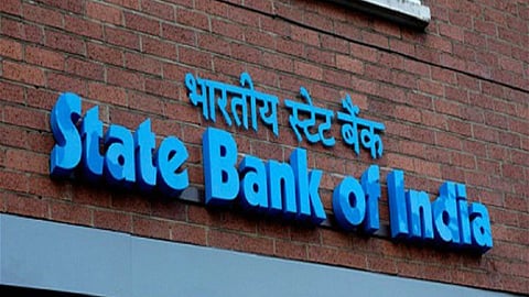 SBI Bank Job: सरकारी बँकेत नोकरीची सुवर्णसंधी, मिळणार भरघोस पगार; कुठे आणि कसा कराल अर्ज? जाणून घ्या