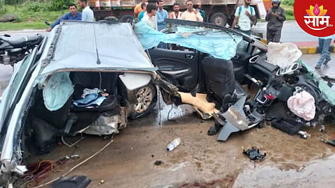 नोकरीच्या शोधात निघालेल्या मजुरांच्या वाहनाला टँकरची धडक; 8 जणांचा जागीच मृत्यू, 16 जखमी