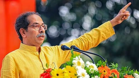 उद्धव ठाकरेंचा डबल धमाका, महायुतीला 'दे धक्का',भाजप- राष्ट्रवादीचे २ बडे नेते शिवबंधन बांधणार; आज मातोश्रीवर 
 पक्षप्रवेश 