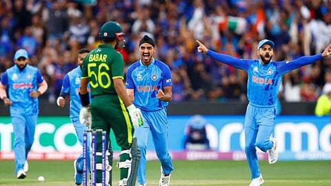 अखेर झुकावं लागलं! पाकिस्तान नव्हे, तर या देशात होणार Champions Trophy ची फायनल
