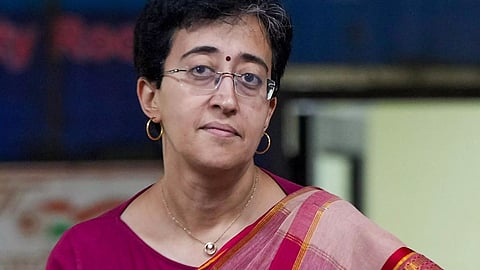 Delhi Politics: PWD कडून मुख्यमंत्री आवास सील; सीएम आतिशी यांच्या वस्तू काढल्या घराबाहेर , काय आहे प्रकरण 