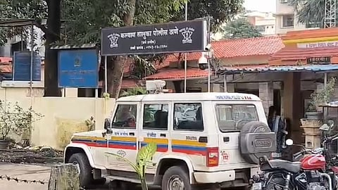 ५० रुपयांची फाटकी नोट का दिली? टिटवाळ्यात रिक्षा चालकाच्या मारहाणीत प्रवाशाचा मृत्यू 