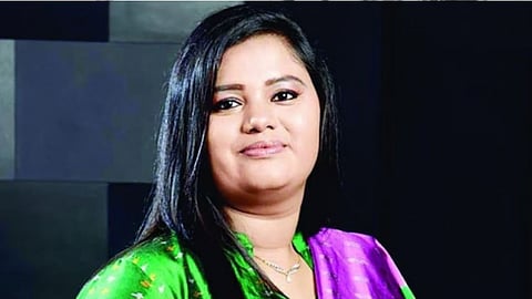Nandurbar Politics: महायुतीला धक्का, नंदुरबारमध्ये हिना गावित यांची बंडखोरी, शिवसेनेच्या उमेदवाराला देणार टक्कर 