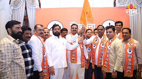 Maharashtra Politics: ठाकरे गटाला खिंडार, शिंदेंनी दिला भिवंडीत झटका; माजी आमदारासह असंख्य कार्यकर्ते शिवसेनेत