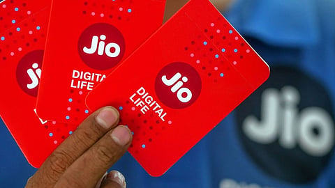 Reliance Jio: 91  ते 299 रुपयांमधील स्वस्त रिचार्ज प्लान! मिळेल अनिलिमिटेड डेटा आणि इतर फायदे