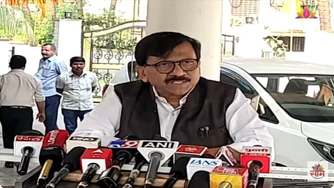 Sanjay Raut: पैसे जिथे पोहोचवायचे आहेत तिथे पोहोचवले, उद्धव ठाकरेंच्या बॅग तपासणीवरून संजय राऊत कडाडले