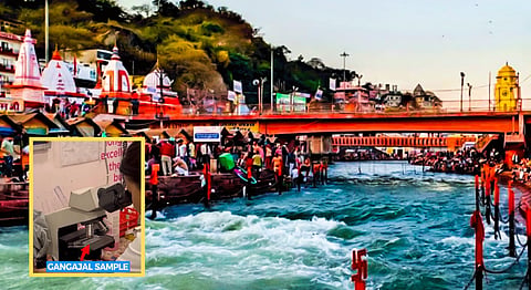 Ganga Jal Viral Video : हरिद्वारमधून गंगाजल आणलं, ४ दिवसांनी मायक्रोस्कोपमध्ये बघितल्यानंतर आश्चर्याचा धक्काच बसला