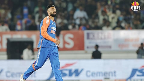 IND vs ENG 3rd T20I: वरुणचा 'पंच', इंग्लंडची वादळी सुरुवात, पण भारतीय गोलंदाजांनी अवघ्या इतक्या धावांवर रोखलं