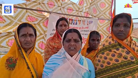 Beed News: आंदोलनकर्त्याचा टोकाचा निर्णय, पोलिसांवर गंभीर आरोप; मंत्री पंकजा मुंडेचंही नाव घेतलं 