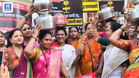 मुंबईत पाणीप्रश्न पेटला, शिवसेना ठाकरे गटाचा हंडा मोर्चा, शिंदे गटाची टीका