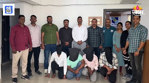 Pune Wagholi Parvatibai Genba Moze College teacher 