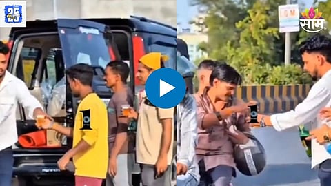 Distributing Beer On Jaipur Roads