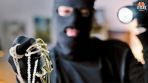 gold worth 21 lakh rupees to become reels star 
