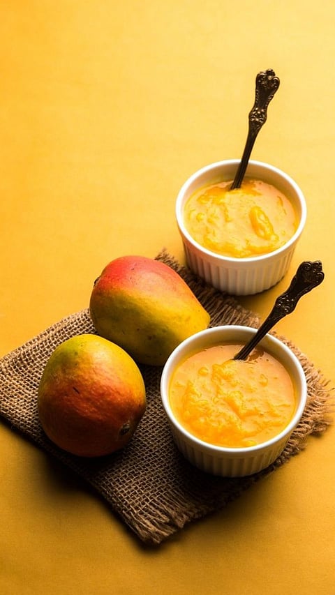 MANGO VS AAMRAS: WHICH IS HEALTHIER AND BETTER FOR SUMMER DIET