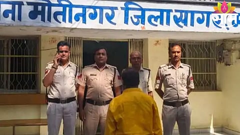 Accused arrested after allegedly exploiting a widow and blackmailing her with obscene videos in Madhya Pradesh’s Sagar district.