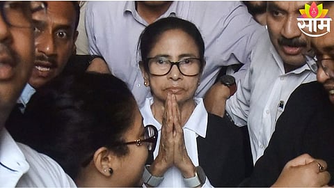 Mamata Banerjee faces legal trouble after FIR filed in Kolkata over alleged provocative speech.