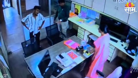 शाळेच्या टीसीसाठी शिक्षकावर चाकू हल्ला, विद्यार्थ्यानं ऑनलाईन मागवला होता चाकू 
