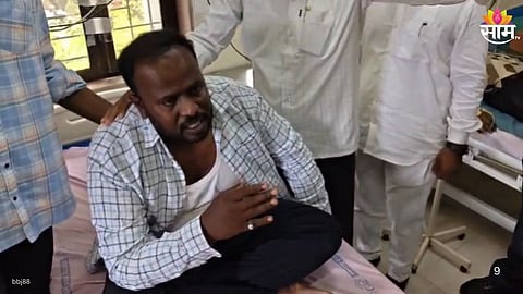 INDAPUR OPPOSITION LEADER ANIL PAWAR ATTACKED WITH CHOPPER OUTSIDE MUNICIPAL OFFICE