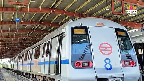 Delhi Metro Seat Dispute