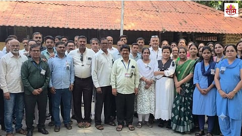 Protest for salary hike at Kalyan Court