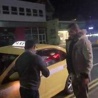 viral satya london taxi driver treating passengers