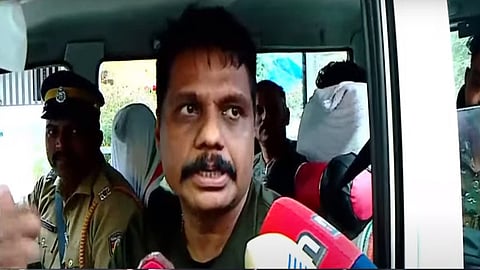 അട്ടപ്പാടി വനത്തില്‍ കുടുങ്ങിയ ഡിവൈഎസ്പിയുടെ നേതൃത്വത്തിലുള്ള പൊലീസ് സംഘം