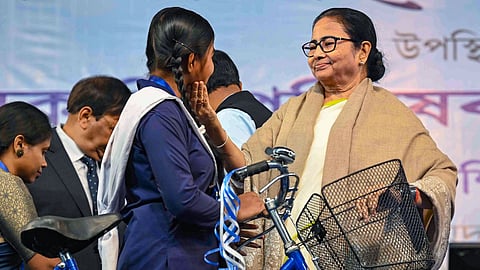 മമതാ ബാനര്‍ജി