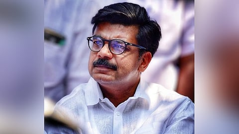 മാത്യു കുഴല്‍നാടന്‍ 