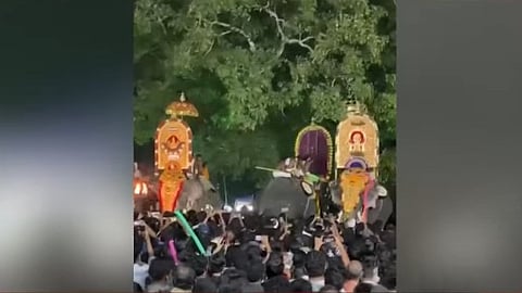 എഴുന്നള്ളത്തിനിടെ ആനയെ നിര്‍ത്തുന്നതിനെ ചൊല്ലിയുണ്ടായ തര്‍ക്കം