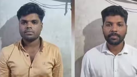 
അമല്‍ജിത്ത്, അഖില്‍ ജിത്ത് 

