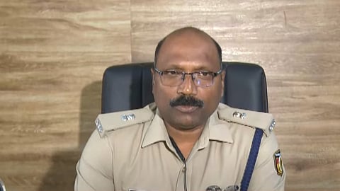 കൽപ്പറ്റ ഡിവൈഎസ്പിയുടെ വാർത്താസമ്മേളനം  