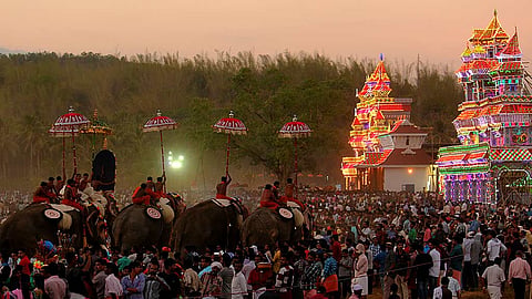 ഉത്രാളിക്കാവ് പൂരം