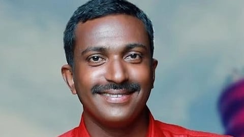 കെ എസ് ഷാന്‍
