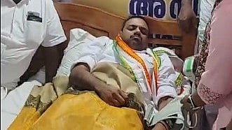  ഡീന്‍ കുര്യാക്കോസ്