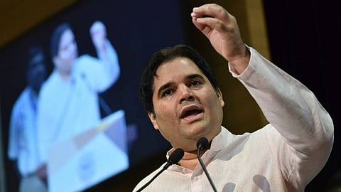  ഗാന്ധി കുടുംബവുമായി ബന്ധമുള്ളതിനാലാണ് വരുണിനെ ബിജെപി ഒഴിവാക്കിയതെന്ന് കോണ്‍ഗ്രസ്
