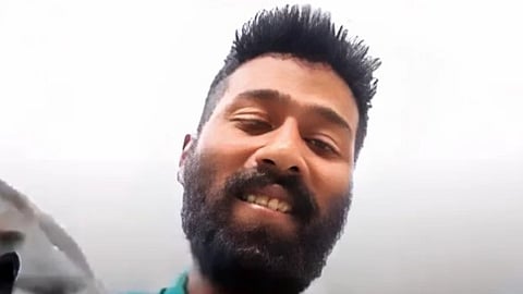 ജയിലില്‍ നിന്ന് ലൈവ് സട്രീമിങ്ങുമായി കൊലക്കേസ് പ്രതി.