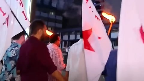 പൗരത്വ ഭേദഗതി നിയമം;ട്രെയിന്‍ ഉപരോധിച്ചു, സംസ്ഥാനത്ത് വ്യാപക പ്രതിഷേധം