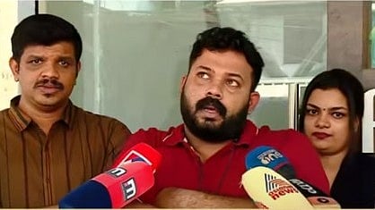 ജീവനൊടുക്കിയ മാര്‍ഗം കളി അധ്യാപകനും കലോത്സവത്തിലെ വിധി കര്‍ത്താവുമായ ഷാജിയെ എസ്എഫ്‌ഐക്കാര്‍ മര്‍ദിക്കുന്നതിന് ദൃക്‌സാക്ഷികളാണെന്ന് നൃത്ത അധ്യാപകര്‍ പറഞ്ഞു