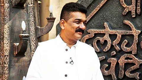 നിതിന്‍ ദേശായി