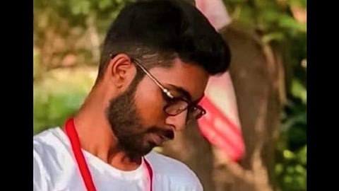 മരിച്ച സിദ്ധാർത്ഥൻ  