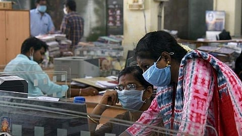   സംസ്ഥാന സര്‍ക്കാര്‍ ജീവനക്കാരുടെ 2024 - 25 ലെ ലീവ് സറണ്ടര്‍ അനുവദിച്ചതായി ധനമന്ത്രി കെ എന്‍ ബാലഗോപാല്‍  