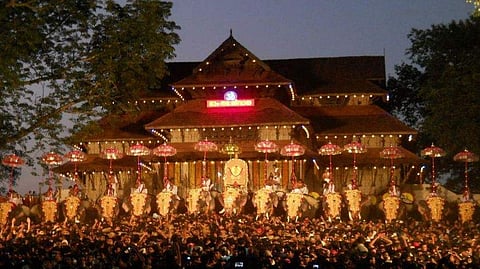 police use of-force thiruvambady-devaswom-stopped-thrissur-pooram