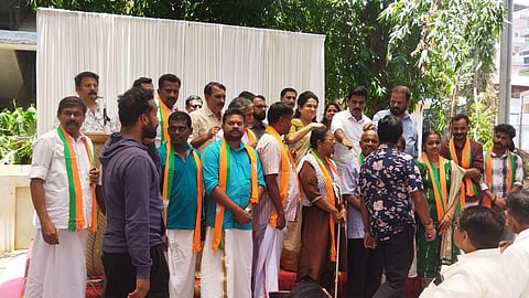 congress workers join the bjp