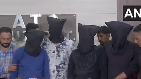 പിടിയിലായ ഐഎസ് ഭീകരർ  