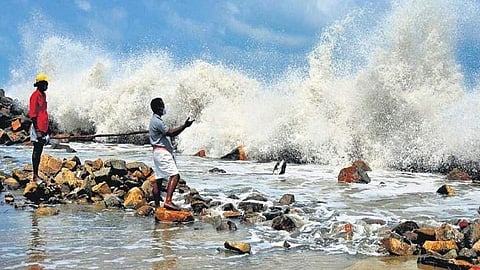 high wave alert