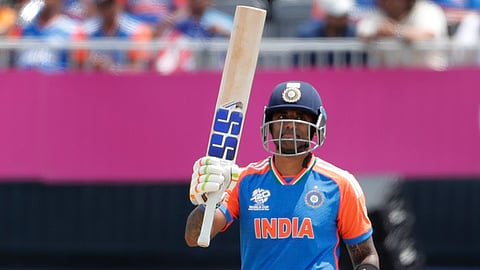 Suryakumar Yadav suffers injury