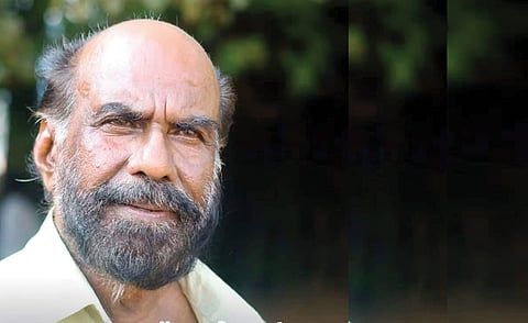 അശ്വിനി, ചെലവൂര്‍ വേണു;
രാഷ്ട്രീയസിനിമകളുടെ ഇടത്താവളങ്ങള്‍ 
