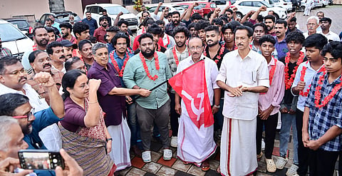 മന്ത്രിയുടെ സാന്നിധ്യത്തില്‍ കാപ്പാ കേസ് പ്രതി സിപിഎമ്മില്‍